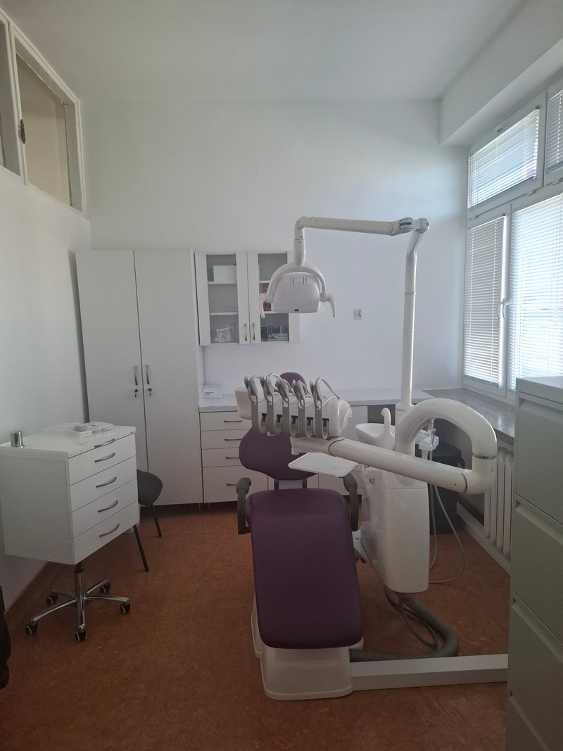 Bezpłatna_opieka_stomatologiczna_dla_uczni&oacute;w_naszych_szk&oacute;łimg1