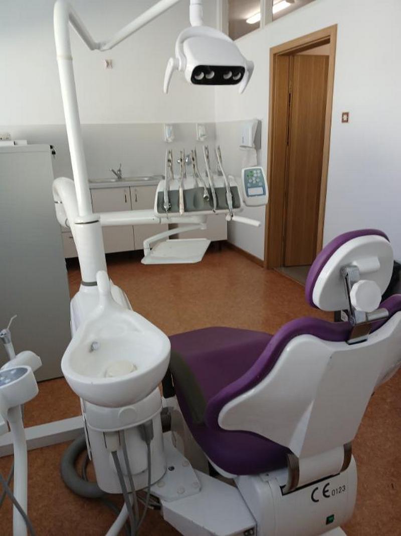 Bezpłatna_opieka_stomatologiczna_dla_uczni&oacute;w_naszych_szk&oacute;łimg4
