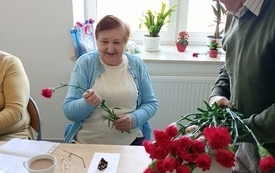 Dzień Kobiet oraz Dzień Mężczyzn w Dziennym Domu &bdquo;Senior+&rdquo; w Lipinach 8