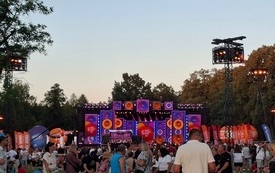 V Zlot fan&oacute;w serialu &bdquo;Ranczo&rdquo;, Jarmark folkowy w Wilkowyjach oraz wakacyjna trasa Lata z Radiem i Telewizją Polską 13