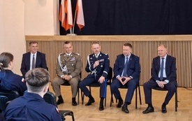 Wyjątkowe rozpoczęcie roku szkolnego w Zespole Szk&oacute;ł w Mrozach 10