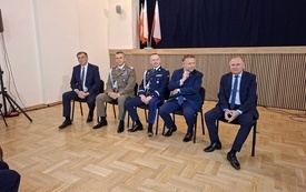 Wyjątkowe rozpoczęcie roku szkolnego w Zespole Szk&oacute;ł w Mrozach 21