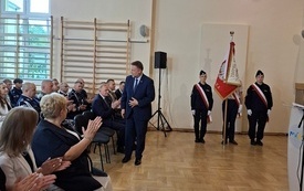 Wyjątkowe rozpoczęcie roku szkolnego w Zespole Szk&oacute;ł w Mrozach 48
