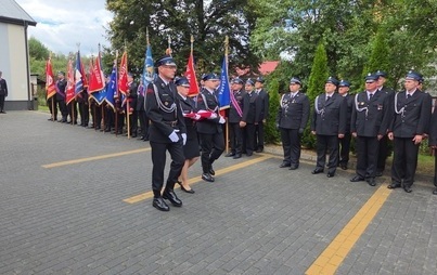 Zdjęcie do Jubileusz 100-lecia Ochotniczej Straży Pożarnej w Lipinach